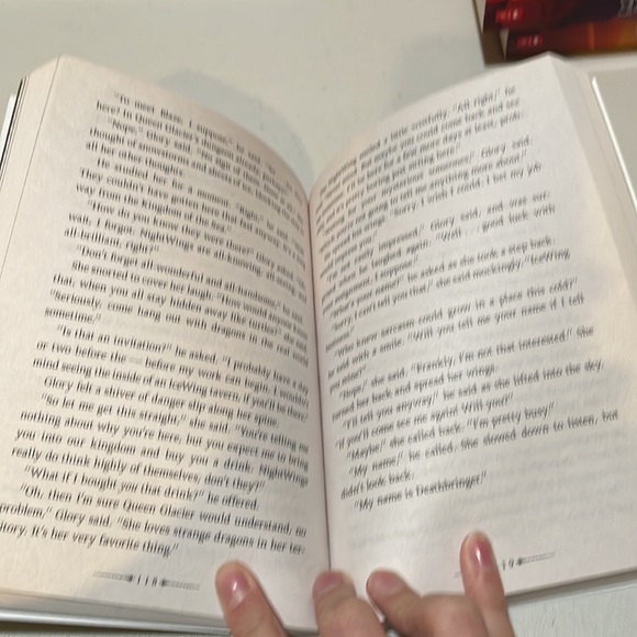 Wings of Fire: The Hidden Kingdom by Tui T. Sutherland - Picture 3 of 3